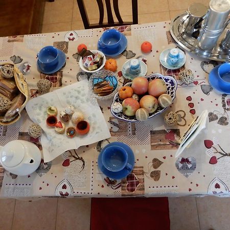 Bed and Breakfast Il Gelsomino Frasso Sabino Екстер'єр фото