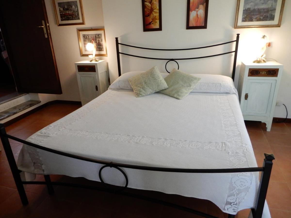 Bed and Breakfast Il Gelsomino Frasso Sabino Екстер'єр фото
