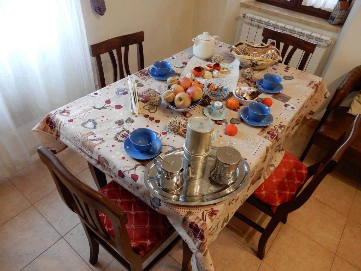Bed and Breakfast Il Gelsomino Frasso Sabino Екстер'єр фото